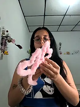 Annya-sweet online show from September 15, 2025, 12:22 am