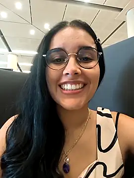 Annya-sweet online show from September 26, 2025, 2:35 pm