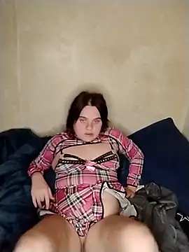 Lucifinakitten online show from January 17, 2026, 6:06 am