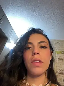 i am nina  online show from July 22, 2026, 2:02 am