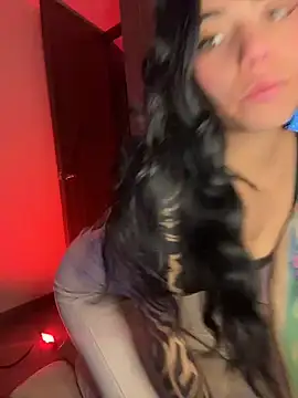 i am nina  online show from August 7, 2026, 12:16 am