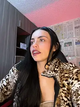 i am nina  online show from May 30, 2026, 1:34 am