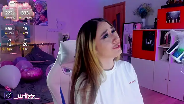 Fiona-Love online show from March 9, 2025, 7:48 pm