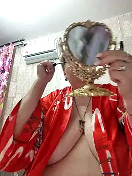 EffectFiona online show from March 1, 2026, 10:32 pm