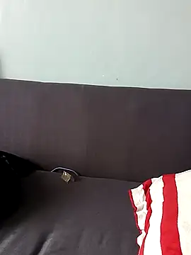 Prettybecs online show from February 11, 2025, 5:26 am