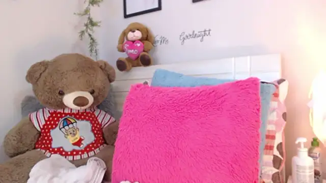 Snapshot of Joliet chatting on March 8, 2026, 2:26 am Joliet online show from March 8, 2026, 2:26 am