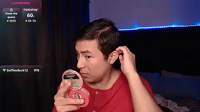 Snapshot of andrewmhilton_ chatting on March 20, 2026, 4:46 am andrewmhilton online show from March 20, 2026, 4:46 am