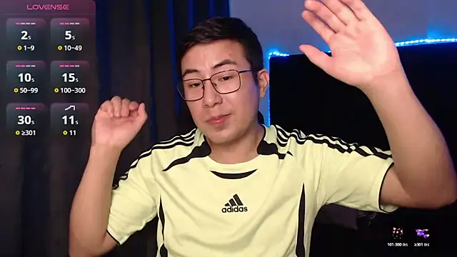 Snapshot of andrewmhilton_ chatting on February 20, 2026, 5:26 am andrewmhilton online show from February 20, 2026, 5:26 am