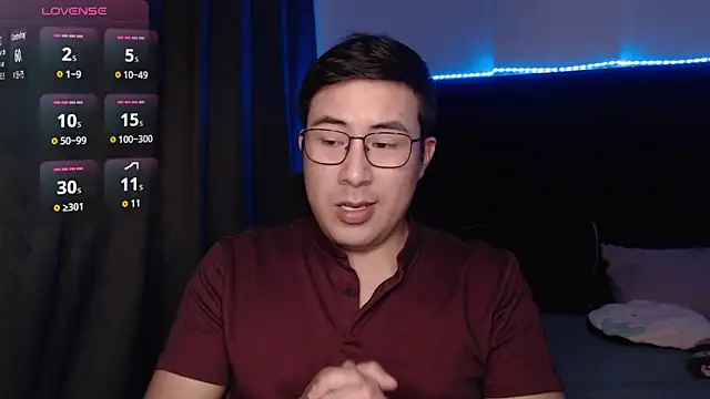 Snapshot of andrewmhilton_ chatting on March 1, 2026, 6:24 am andrewmhilton online show from March 1, 2026, 6:24 am