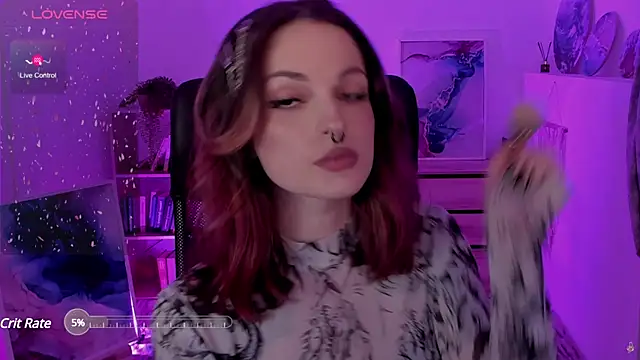 BratzieDarsie online show from March 5, 2025, 11:28 am