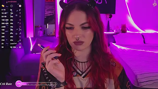 BratzieDarsie online show from July 19, 2026, 1:41 pm