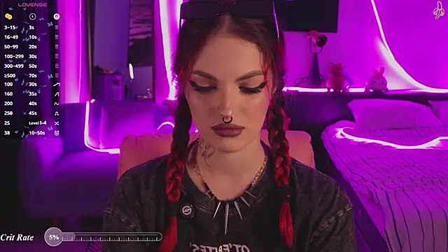 BratzieDarsie online show from July 13, 2026, 3:00 pm