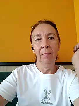 Snapshot of Celine_Faer1 chatting on July 8, 2026, 8:48 am Celine Faer1 online show from July 8, 2026, 8:48 am