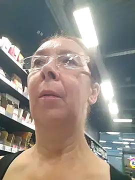 Snapshot of Celine_Faer1 chatting on July 30, 2026, 6:12 am Celine Faer1 online show from July 30, 2026, 6:12 am