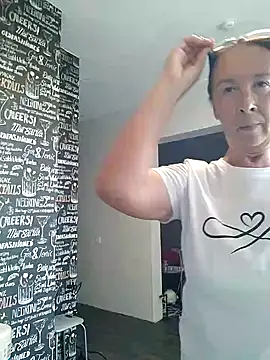 Snapshot of Celine_Faer1 chatting on June 27, 2026, 12:22 pm Celine Faer1 online show from June 27, 2026, 12:22 pm