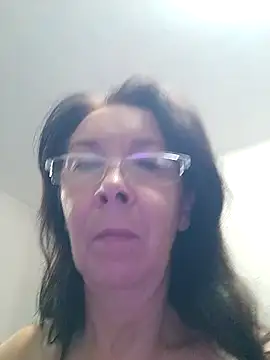 Snapshot of Celine_Faer1 chatting on August 3, 2026, 1:03 am Celine Faer1 online show from August 3, 2026, 1:03 am