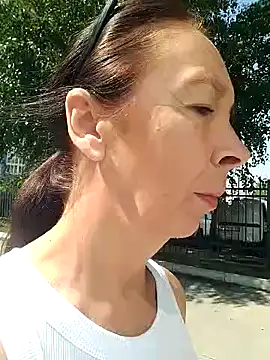 Snapshot of Celine_Faer1 chatting on August 4, 2026, 6:51 am Celine Faer1 online show from August 4, 2026, 6:51 am