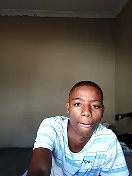 BLACK BOTTOM03 online show from February 2, 2026, 7:07 am