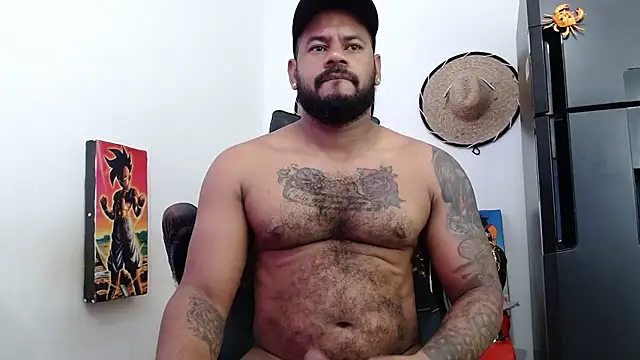 Damian64420 online show from April 28, 2026, 4:44 pm