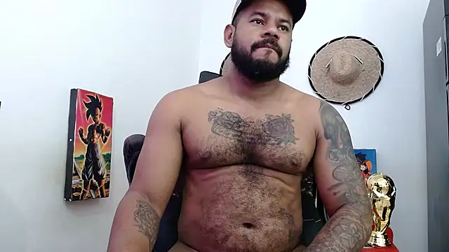 Damian64420 online show from April 27, 2026, 4:16 pm