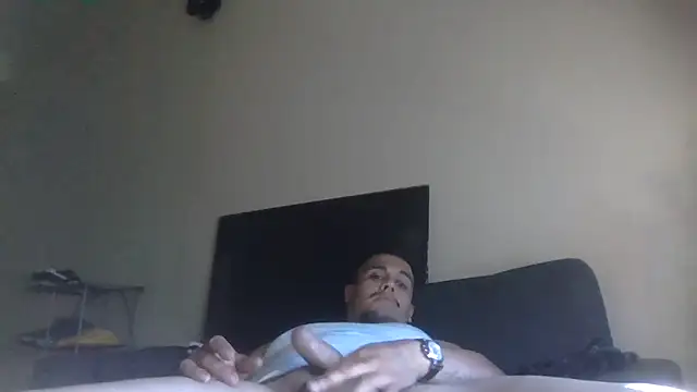 Stomps33 online show from March 19, 2026, 12:54 am