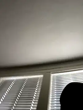 Stomps33 online show from March 19, 2025, 11:25 pm