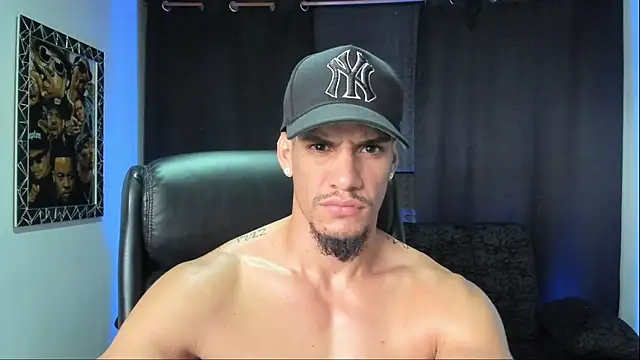 jhonnysnow17 online show from March 2, 2026, 4:03 pm