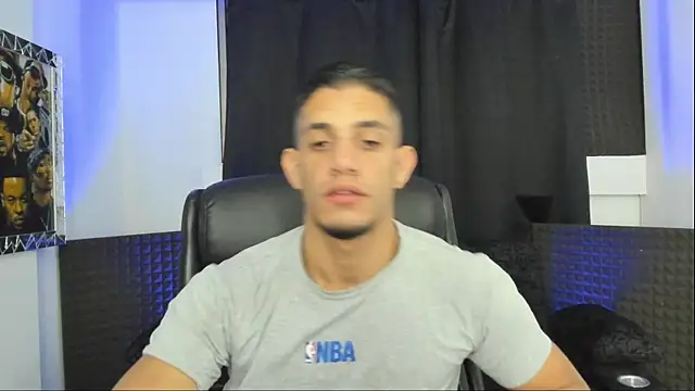 jhonnysnow17 online show from July 10, 2026, 3:50 am