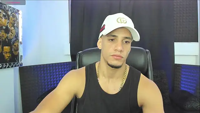 jhonnysnow17 online show from June 20, 2026, 11:10 pm