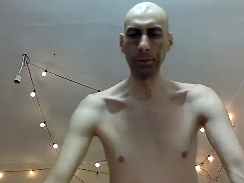 HandsomeAlfie online show from October 1, 2025, 3:00 am