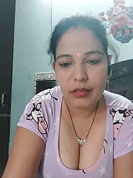 Poojabhabi101 online show from May 12, 2026, 5:59 am