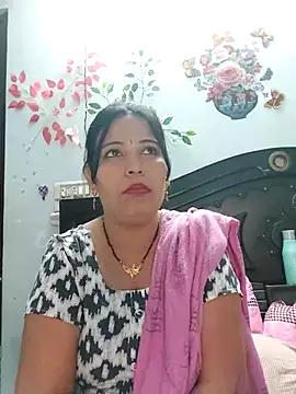 Poojabhabi101 online show from November 18, 2025, 5:55 am