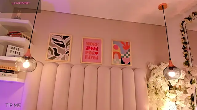 cute  cherry  online show from October 3, 2025, 8:21 pm