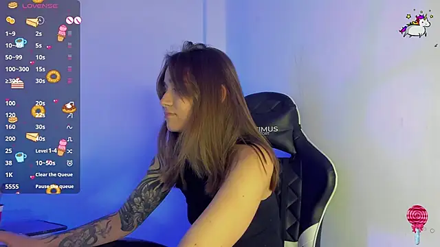  alicerosse2 online show from March 13, 2025, 4:05 am