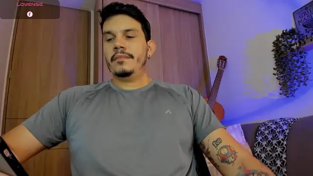 alejandro stark online show from July 6, 2026, 10:44 am