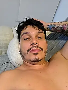 alejandro stark online show from May 2, 2026, 11:43 pm