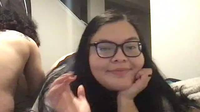 LiverandBrat77 online show from October 10, 2025, 1:06 am