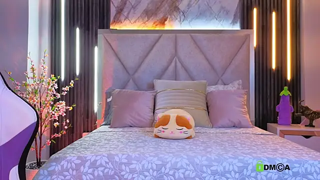 Snapshot of Happy_tits chatting on November 19, 2025, 11:10 am Happy tits online show from November 19, 2025, 11:10 am