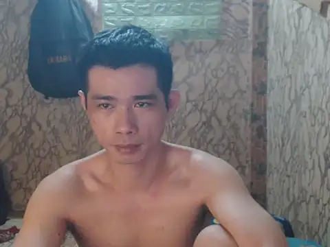 x0x-Philip-x0x online show from October 7, 2025, 4:13 am