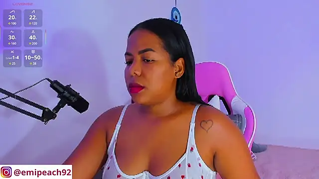 samanthaabloom online show from October 18, 2025, 12:12 am