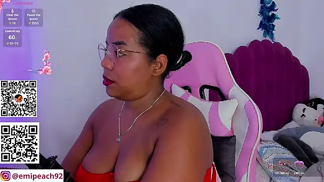 samanthaabloom online show from June 12, 2026, 3:04 am