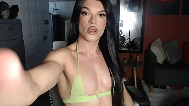 allifit01 online show from October 7, 2025, 11:55 am