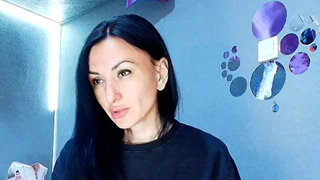 Siaconna online show from June 13, 2026, 7:28 am