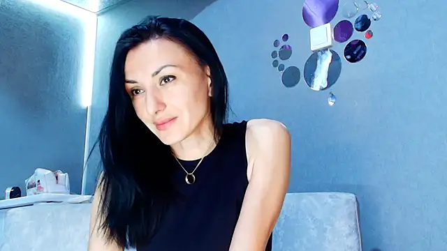 Siaconna online show from June 14, 2026, 10:27 am