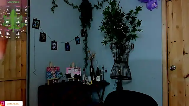 VickyJackson  online show from January 7, 2026, 6:02 pm