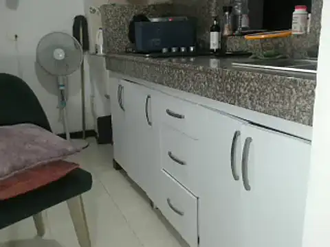 LiraRusso online show from March 2, 2025, 2:30 am