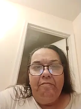 CumswallowinTiff online show from February 6, 2026, 4:14 pm