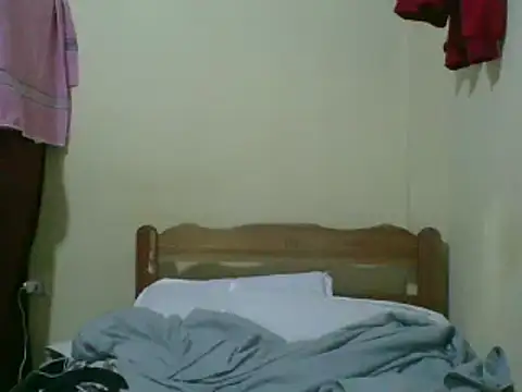 sweet-frida22 online show from February 22, 2025, 4:40 pm