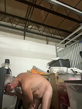 Daddysthick online show from July 7, 2026, 1:36 pm