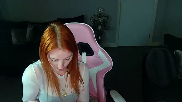 Red firesquirt online show from February 19, 2025, 9:25 pm